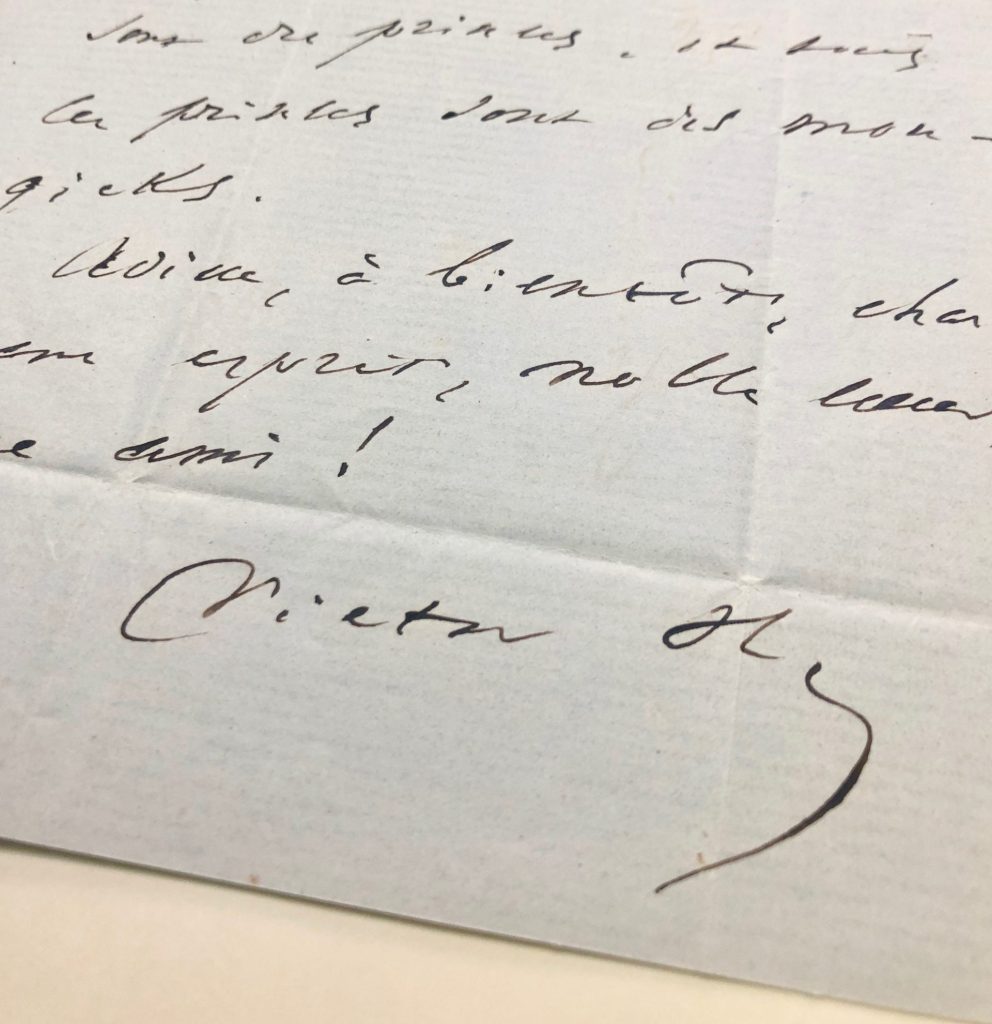 Mémoire d'encres - Belle lettre autographe signée de Victor Hugo adressée à Émile Deschanel